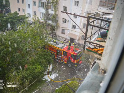 Russia attacked Odesa and the region with parcel bombs: residential areas were hit, and a child is among the injured