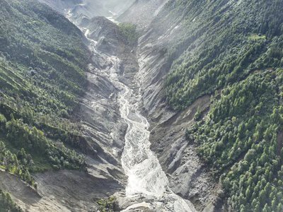 Whereabouts of 56 Ukrainians remain unknown a month after the floods in Nepal - what Foreign Ministry says