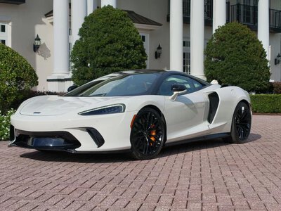 The Cheapest McLaren Turned Out to Be One of the Most Practical Supercars on the Market