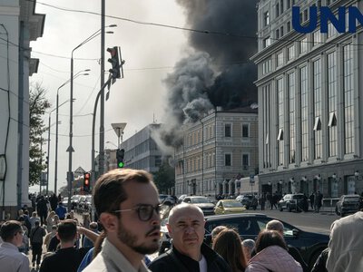 Russian strike on central Kyiv: one of the Education Ministry’s buildings was damaged; four people have now been injured at the National Academy of Sciences