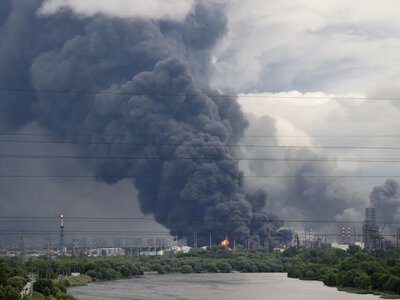 Putin classified and banned the dissemination on the internet of information about the operation of Russian oil refineries