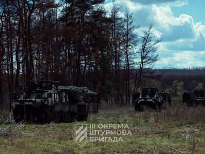 The Armed Forces of Ukraine have turned Soviet BTR-60s into kamikaze robots to breach Russian defenses