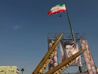 The United States has imposed sanctions on 10 individuals for allegedly procuring weapons for Iran