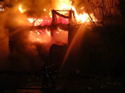 Russian forces attack Kyiv and region with ballistic missiles and drones, leaving fatalities, including a child