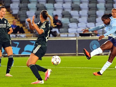 Man City 1-1 Real Madrid: Bunny Shaw equaliser after Linda Caicedo opener as Women's Champions League game drawn amid late drama