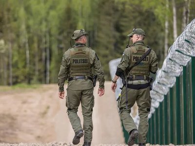 Estonia is moving troops closer to the border with the Russian Federation and preparing for a possible conflict — FT