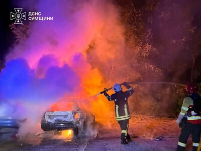 The enemy attacked Kyiv and Sumy with drones; cars caught fire