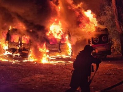 Russian drones strike ambulances and apartment building in Kramatorsk, killing woman and injuring four
