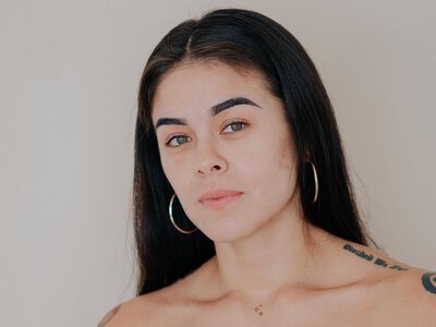 Stephanie Gemino Is Empowering People With BRCA Gene Mutations One Topless Video at a Time