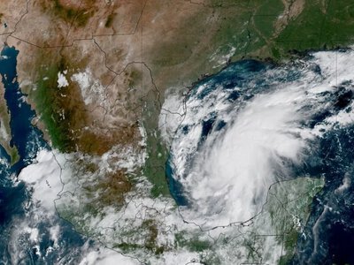 A powerful hurricane hit the United States — winds ripped roofs off houses, breaking tree branches