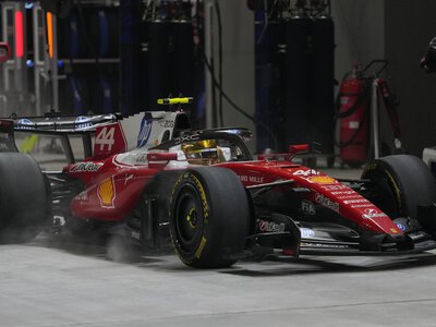 Lewis Hamilton apologises to Ferrari for costly decision to override strategy call during Singapore GP