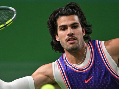 Carlos Alcaraz dumped out of Shanghai Masters in third round by Zizou Bergs as Alexander Zverev confirmed as year-end world No 1