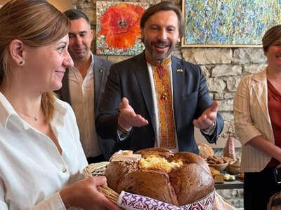Pain, Ukraine, Solidarité: Event in Lyon highlights Ukrainian bread traditions