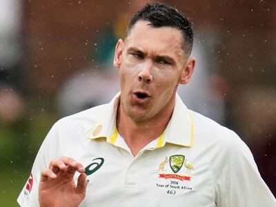 South Africa stutter on rain-wrecked day against Australia in second Test as Scott Boland takes two wickets in two balls
