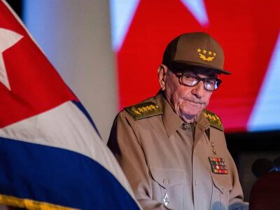 A U.S. court has issued an arrest warrant for former Cuban leader Raúl Castro — media