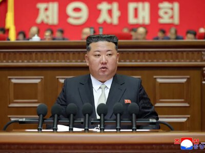 Kim Jong Un fell into a coma after a brain hemorrhage - The Sun