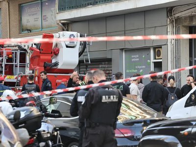 An explosion occurred near a residential building in the capital of Greece — there are injuries