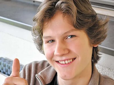The influencer and creator of the popular game Stick Run died after an incident during a live broadcast