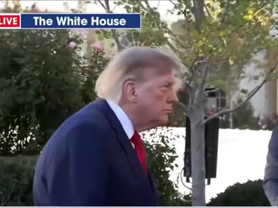 Trump denied imposing restrictions on Starlink in Ukraine in front of journalists and said he would not tighten sanctions against Russia