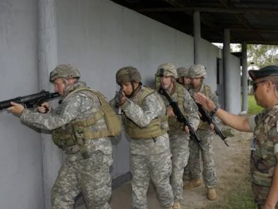El Salvador sent 100 special forces personnel to Haiti to rescue soldiers held captive by gangs – media
