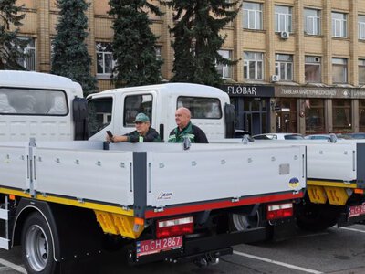 United to win: Mykolaiv receives specialized trucks from international partners to restore infrastructure