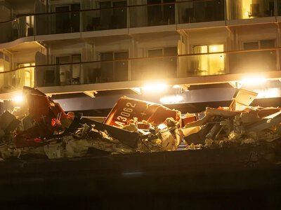 Cruise liner collided with a container ship in a German port
