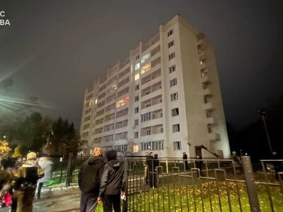 Russian ballistic missile strikes on Kyiv kill one, injure others and damage buildings in two overnight attacks