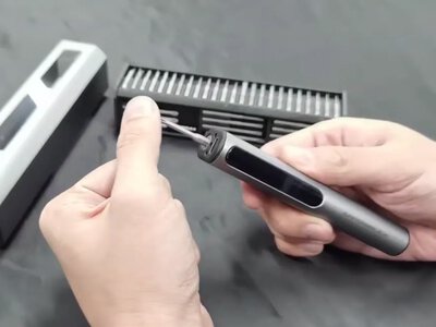 The UK's first smart screwdriver with artificial intelligence, which selects the attachments itself, has been created