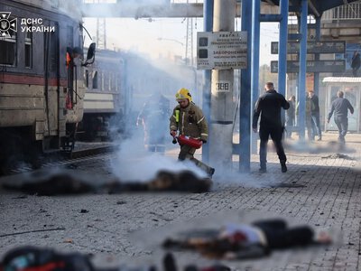 Since this morning, Russian strikes on Dnipro, Kremenchuk and Chernihiv have claimed the lives of 17 people, with dozens injured