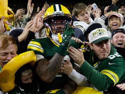 Carolina Panthers 19-27 Green Bay Packers: Jordan Love throws three touchdown passes in vital win