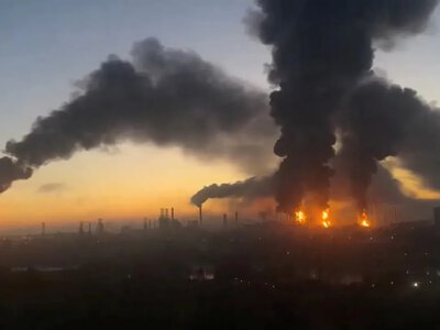 Ukraine Suspended Strikes on Russian Oil Refineries After Pressure from Trump — WSJ