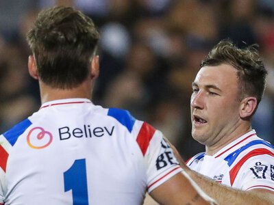 Rugby League World Cup: England beat Papua New Guinea 34-12 but on brink of group-stage exit in Australia